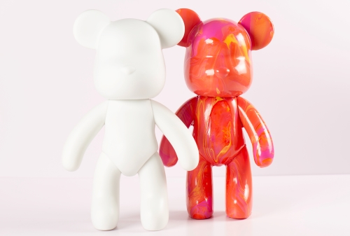 Blank Bear with orange, yellow and pink fluid art bear from the DIY Bear Kits at Fifth Unicorn, creative fluid art workshops in Newport, North Brisbane and online DIY art kits posting Australia wide.