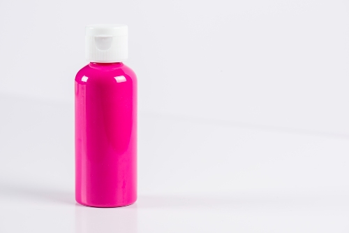 Magenta fluid paint for extra options of fluid paint colours for DIY Art Kits at Fifth Unicorn, creative fluid art workshops in Newport, North Brisbane and online DIY art kits posting Australia wide.